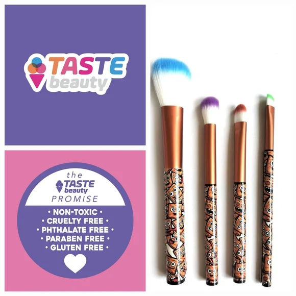 Cinnamon Toast Crunch 4 Piece Cosmetic Brush Set - Picture 3 of 12